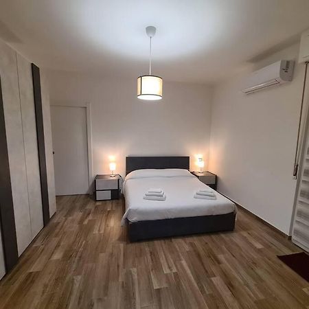 פאביה Apartment Garibaldi מראה חיצוני תמונה